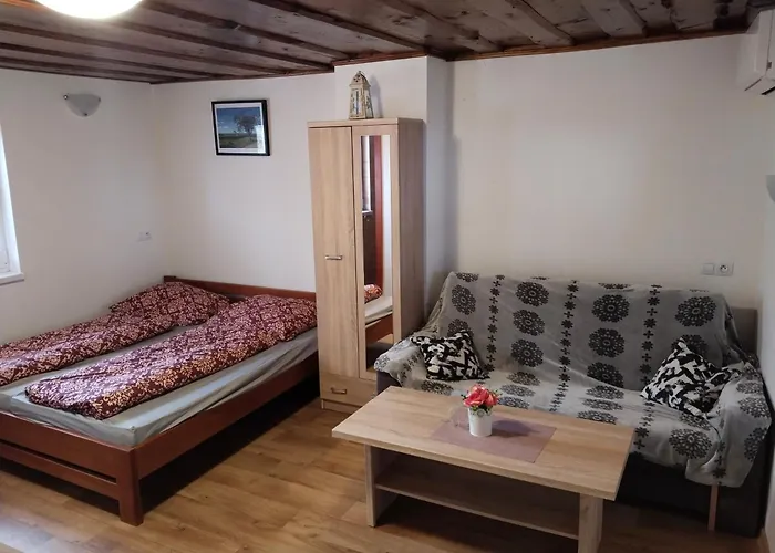 Sklep Jura * Prušánky